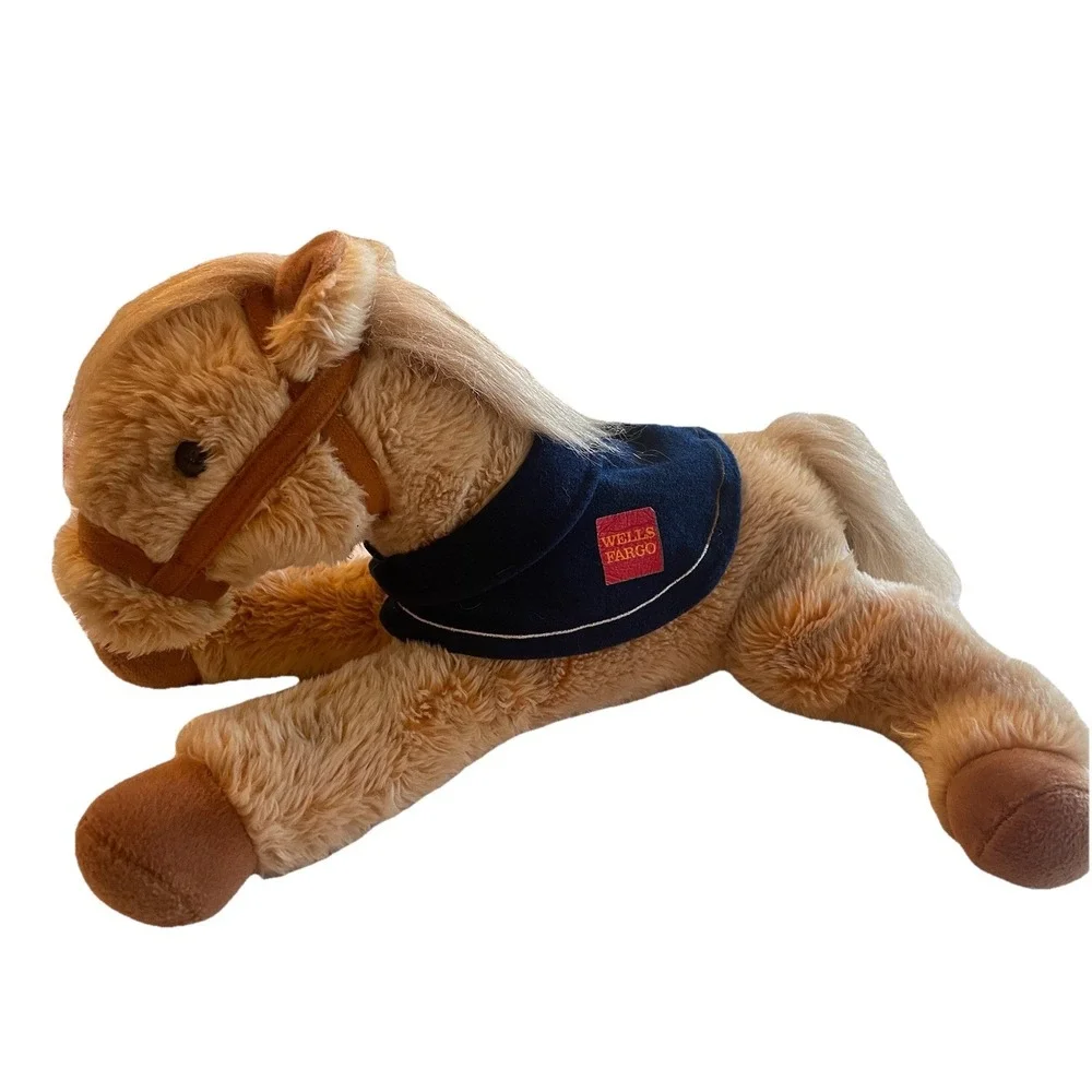Wells Fargo Legendary Pony Plush Set Mack Snowflake Lightening‎ Nellie 2010